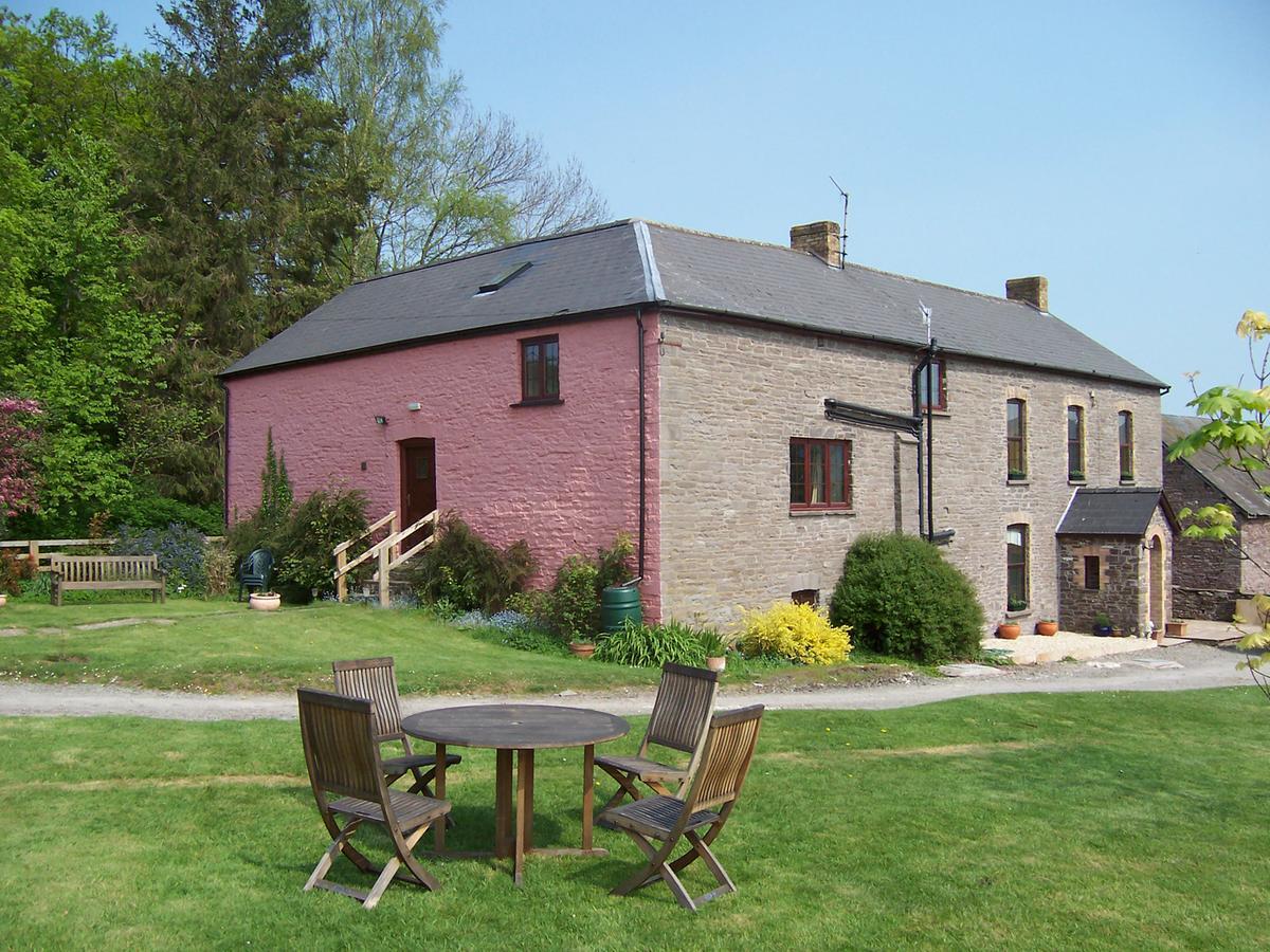 LlangorseBrynderwen住宿加早餐旅馆 外观 照片